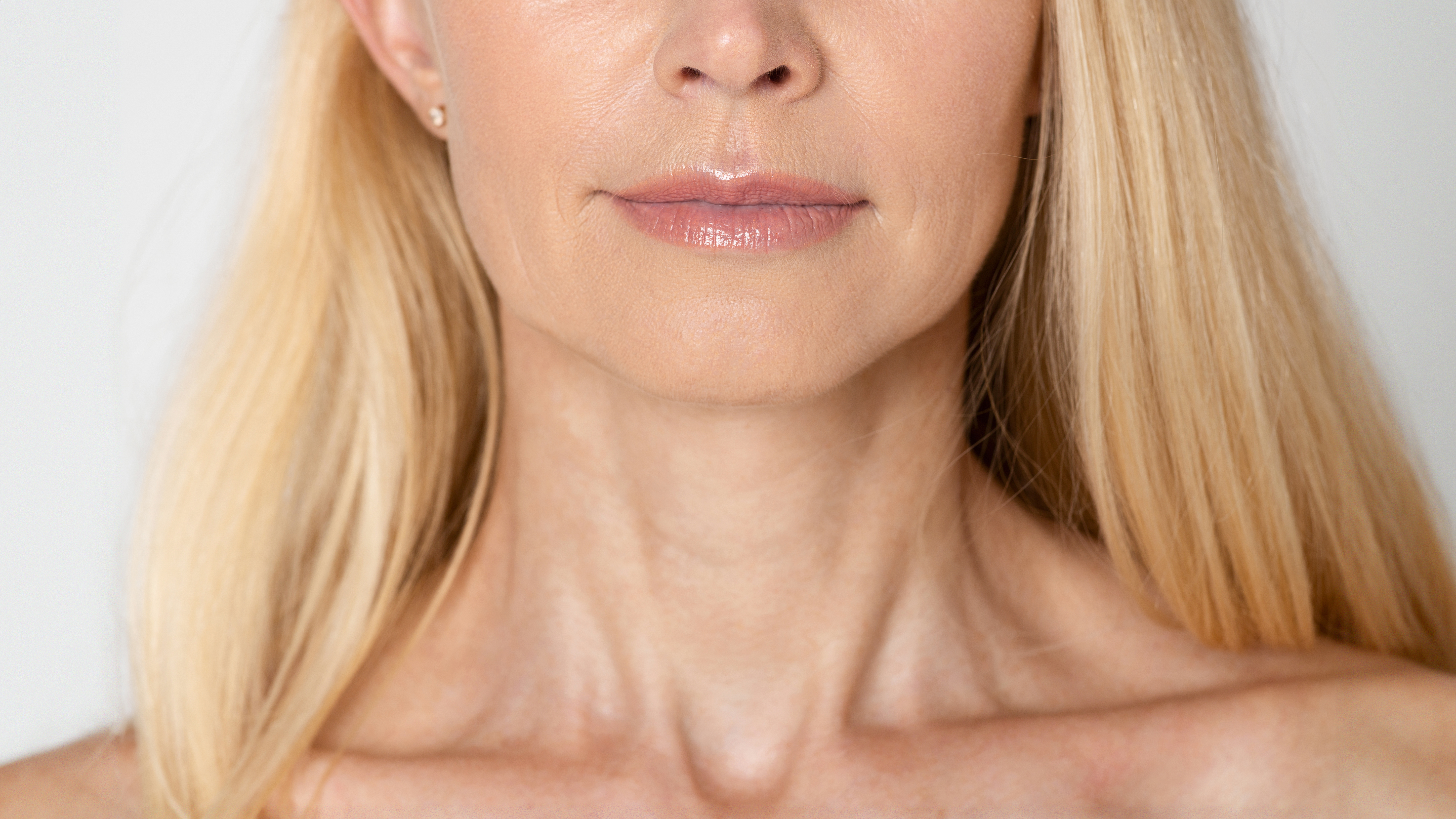 neck lines